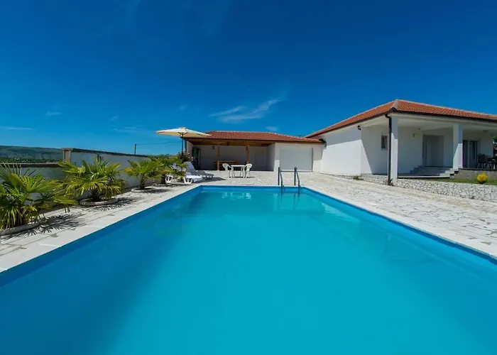 Buna Breeze Semesterbostad