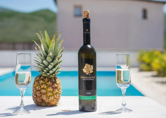 Semesterbostad Buna Breeze